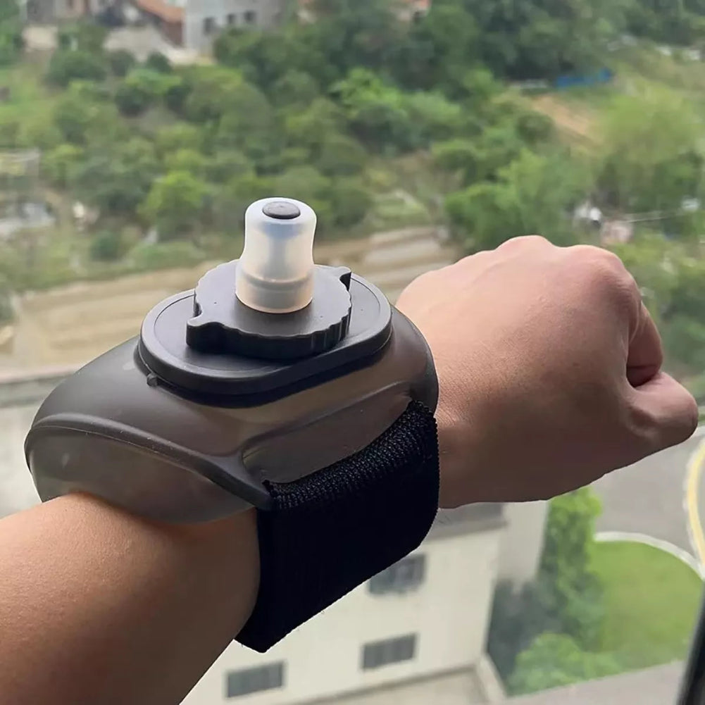 Stay hydrated on the move, without stopping 