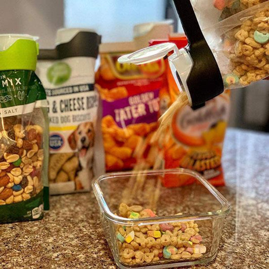 Capace etanșe cu pâlnie pentru pungi 